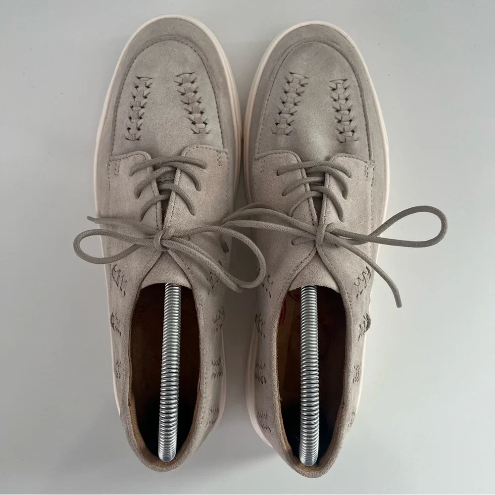 COMFORTIVA Thayer Apron Toe Leather Sneaker In Natural NEW